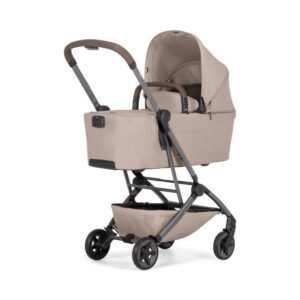 Joolz_Aer-2_met reiswieg_Sandy-Taupe_Baby-Boem_Amsterdam